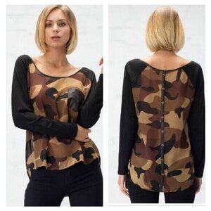 Women's Sheer‎ Camo Print Summer Top Long Sleeve Button Back Detail Size Small